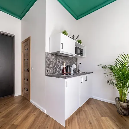 Designer Library House Studio, Walk To Old Town Рига