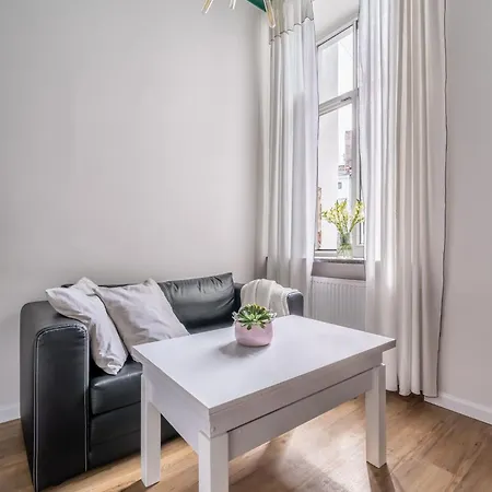 Designer Library House Studio, Walk To Old Town Апартаменты Рига